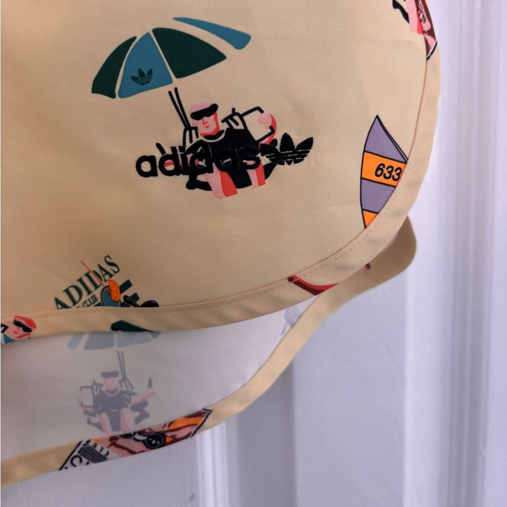 Adidas Womens Butter Yellow Originals Graphic Shorts•Beach•Retro•summer•80’s•XS - Picture 12 of 16
